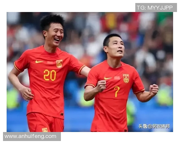 中国男足迎战日本男足期待逆袭全力争胜展现足球新风貌